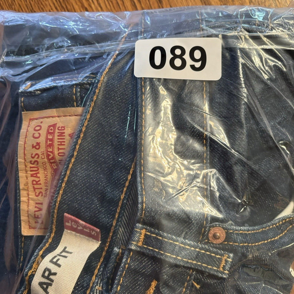 Levi's 505 Regular Fit Jean for Men, Size 32x32 (30X31.5) Medium Stonewash - Picture 11 of 11